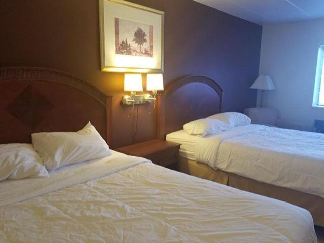Red Apple Inn Wayne Экстерьер фото